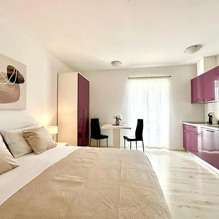 Pulse Apartment