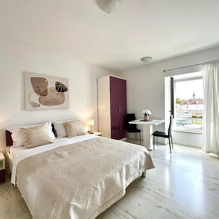 Apartment Pulse